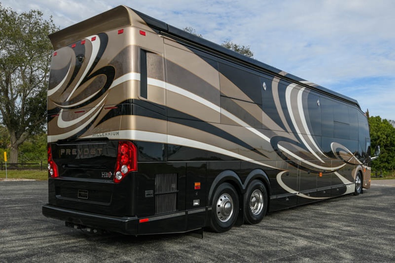 2013 Prevost  Millennium H3-45 For Sale