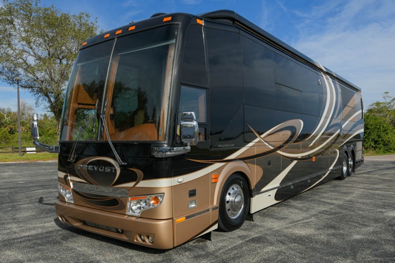 2013 Prevost  Millennium H3-45 For Sale