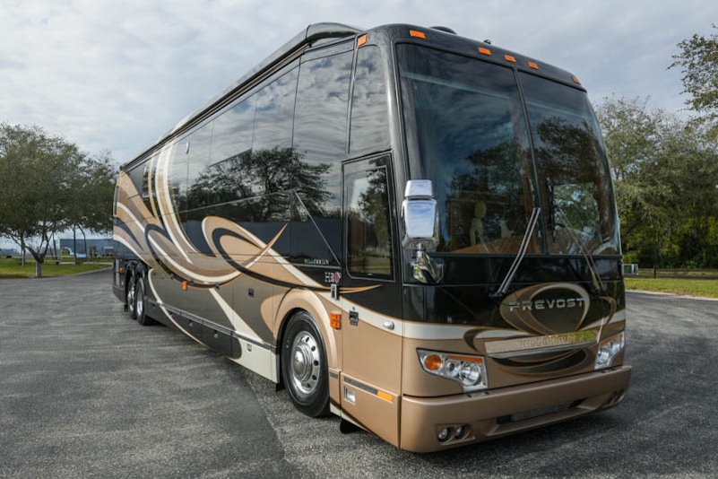 2013 Prevost  Millennium H3-45 For Sale