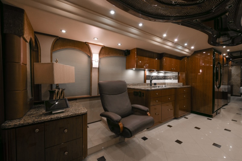 2013 Prevost  Millennium H3-45 For Sale