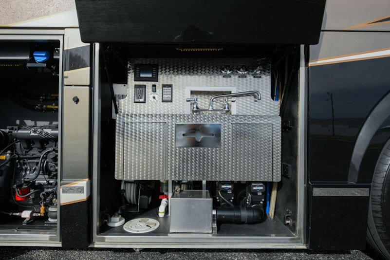 2013 Prevost  Millennium H3-45 For Sale