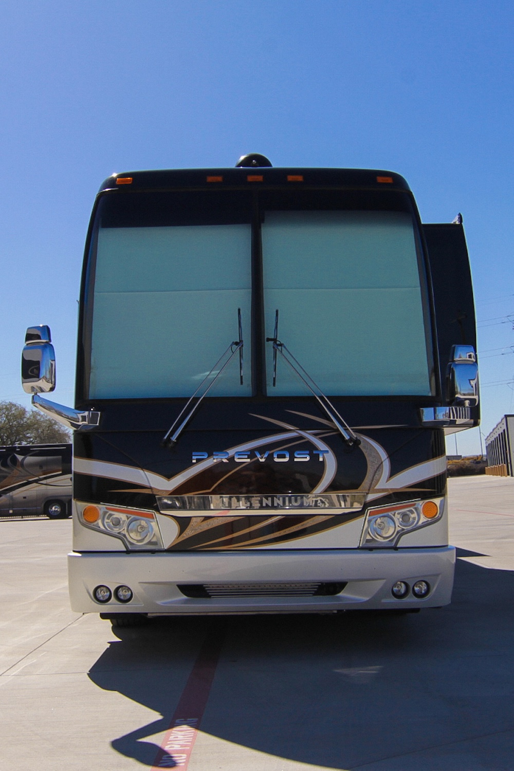 2013 Prevost Millennium H3-45 For Sale