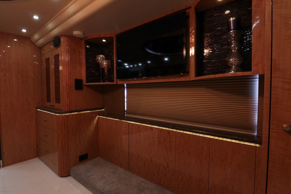 2013 Prevost Millennium H3-45 For Sale