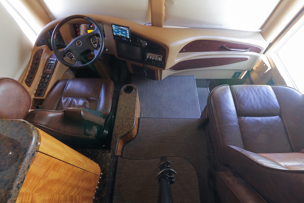 2013 Prevost Millennium H3-45 For Sale