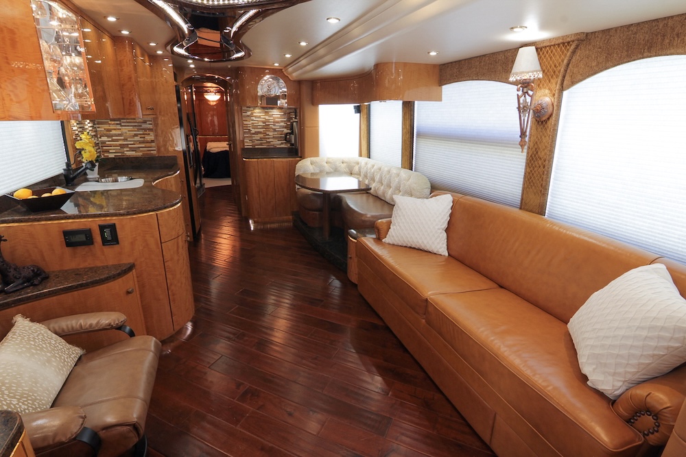 2013 Prevost Millennium H3-45 For Sale