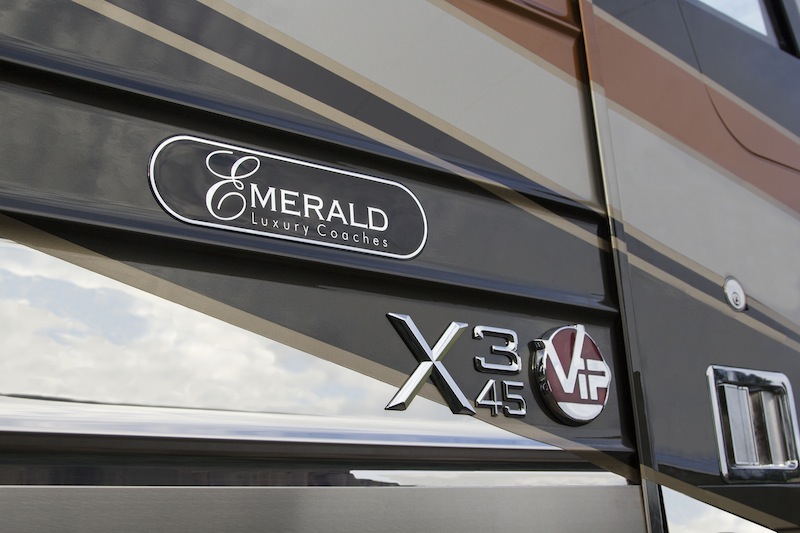 2014 Prevost Emerald X3 For Sale