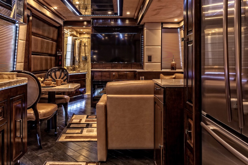 2014 Prevost Emerald X3 For Sale