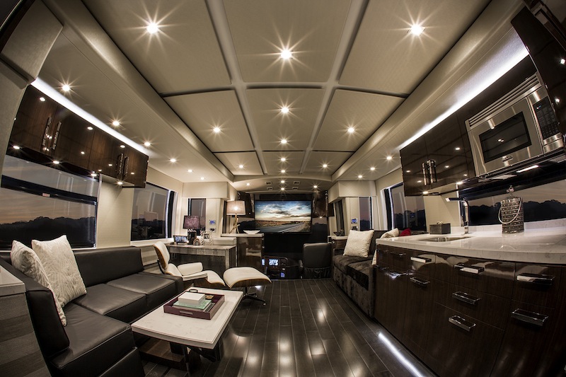 2014 Prevost Featherlite H3-45 For Sale