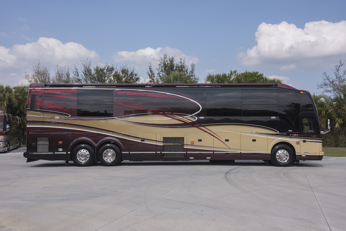 2014 Prevost Liberty H3-45 For Sale