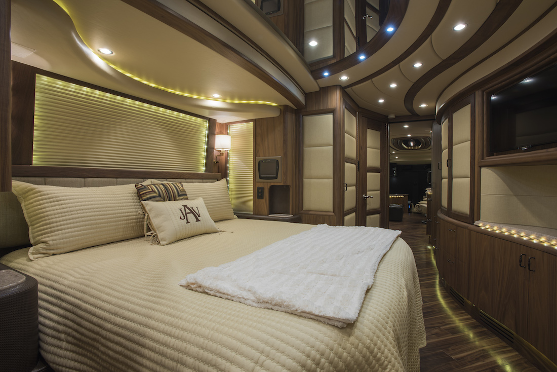 2014 Prevost Liberty H3-45 For Sale