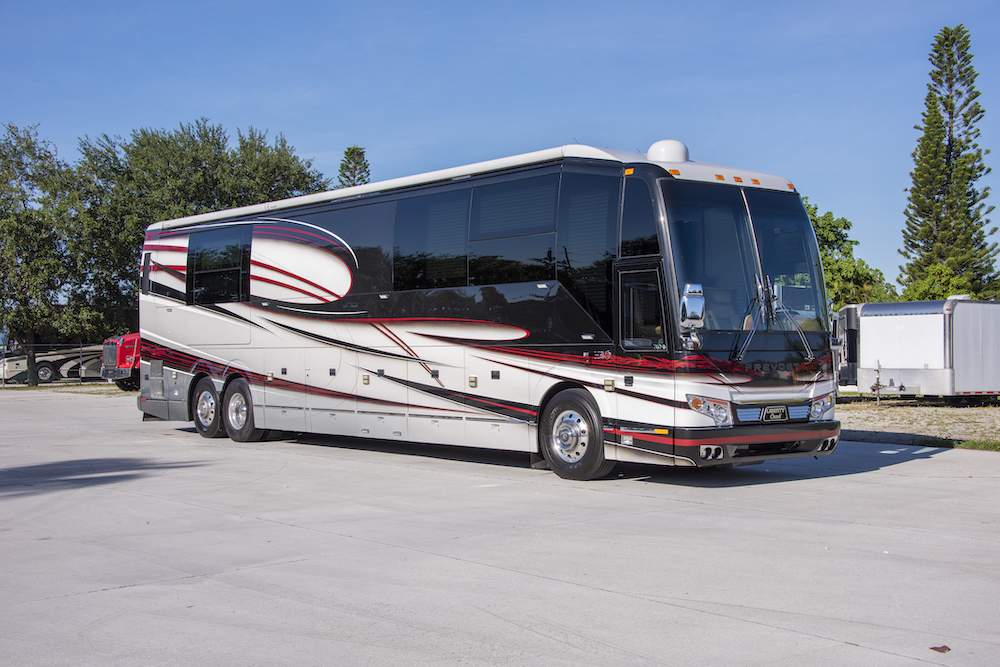 2014 Prevost Liberty H3-45 For Sale