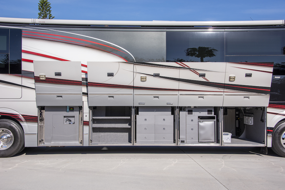 2014 Prevost Liberty H3-45 For Sale