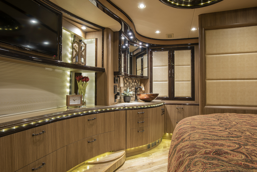2014 Prevost Liberty H3-45 For Sale