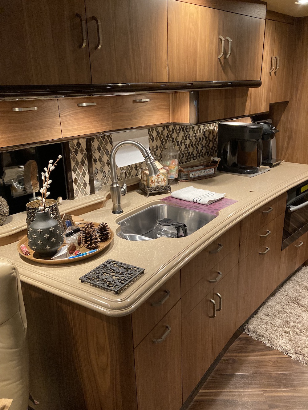 2014 Prevost Liberty H3-45 For Sale