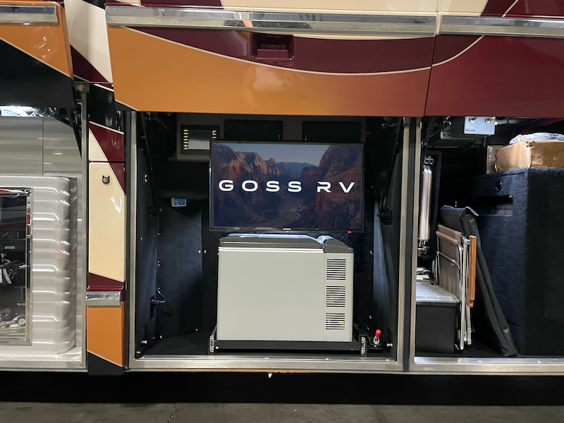 2014 Prevost Marathon H3-45 For Sale