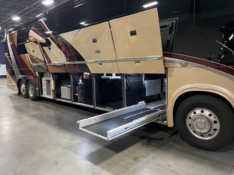 2014 Prevost Marathon H3-45 For Sale