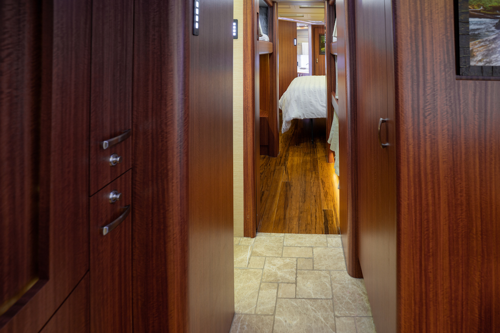 2014 Prevost Marathon H3-45 For Sale