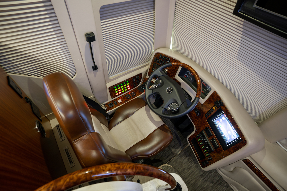 2014 Prevost Marathon H3-45 For Sale