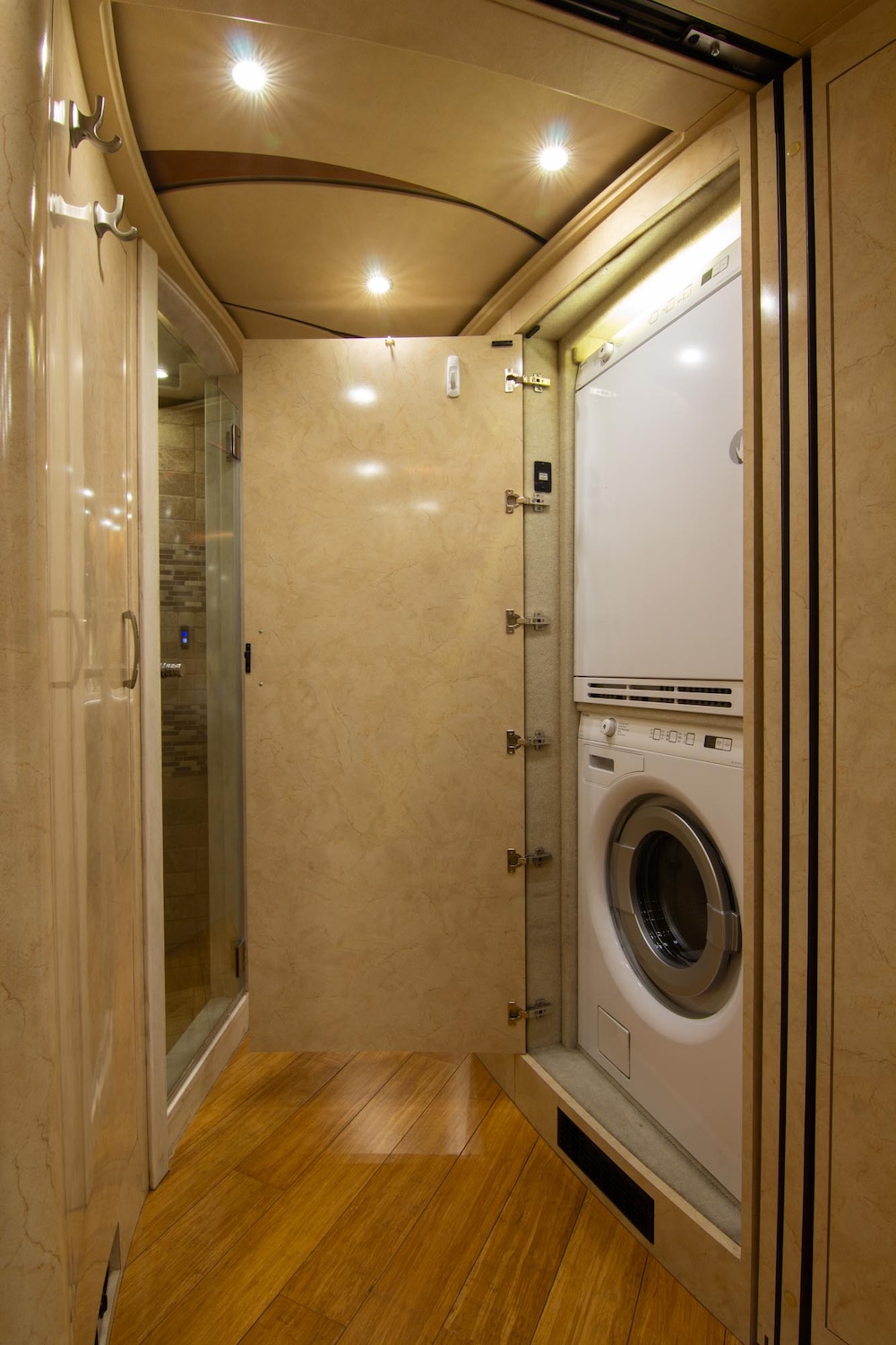 2014 Prevost Marathon H3-45 For Sale