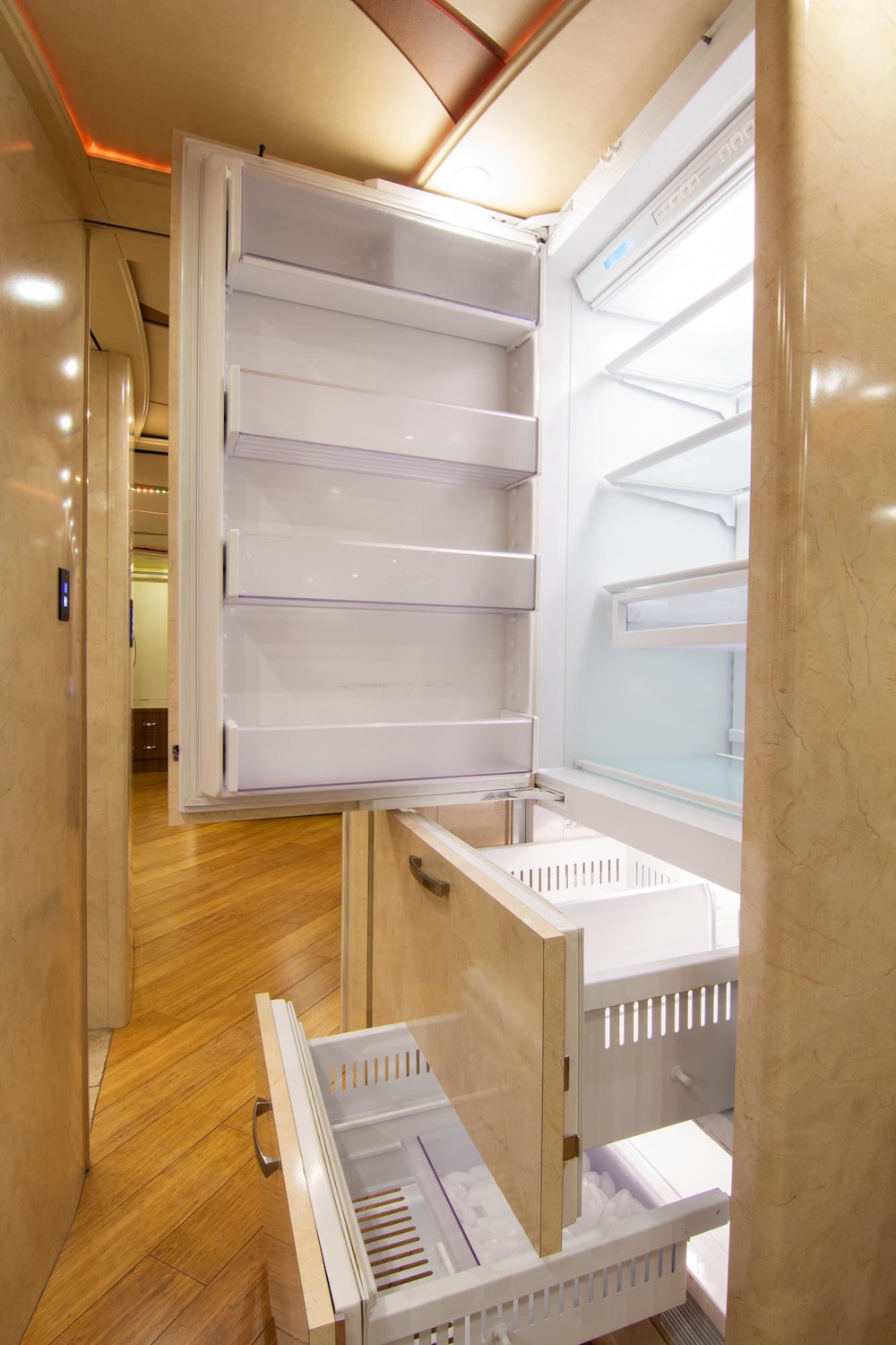 2014 Prevost Marathon H3-45 For Sale