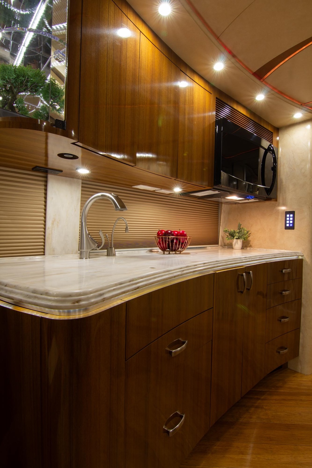 2014 Prevost Marathon H3-45 For Sale