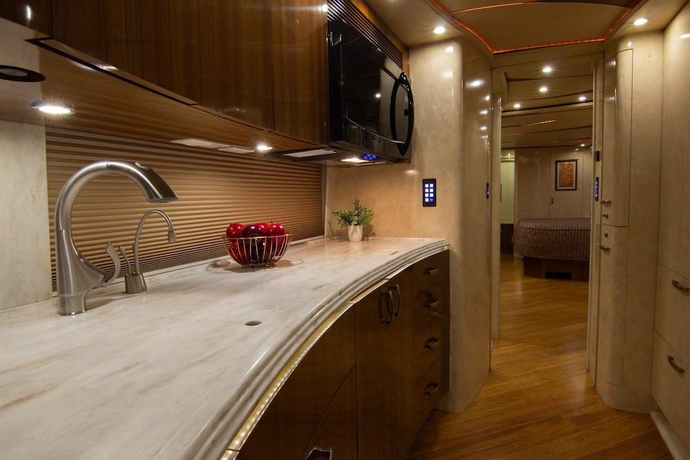 2014 Prevost Marathon H3-45 For Sale