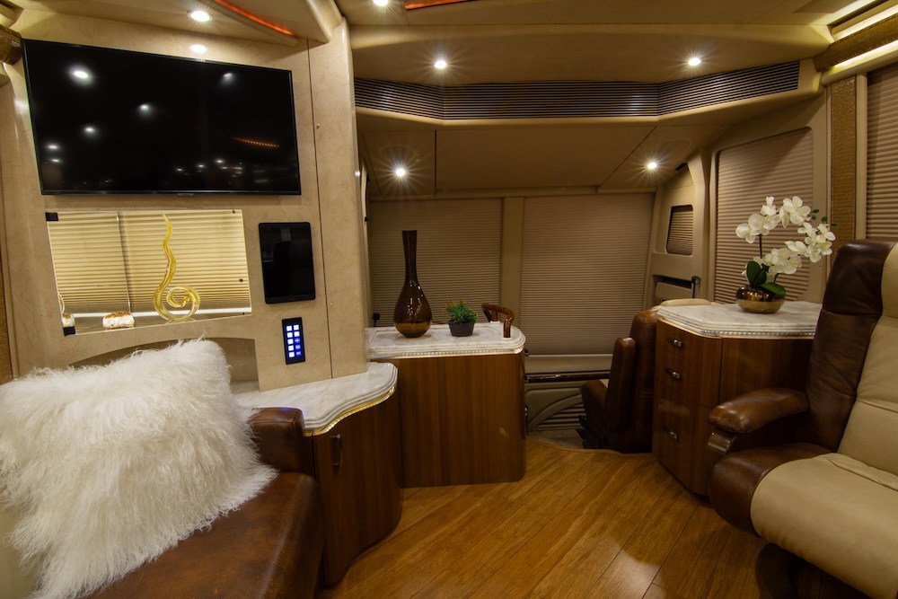 2014 Prevost Marathon H3-45 For Sale