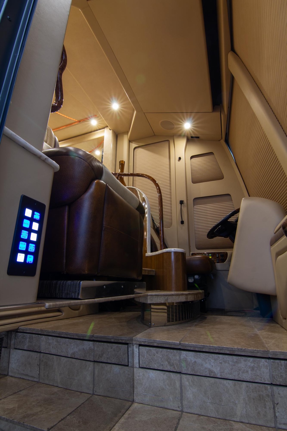 2014 Prevost Marathon H3-45 For Sale