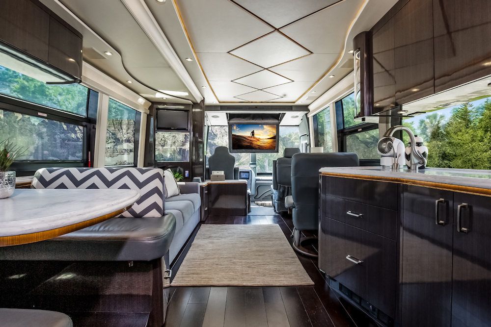 2014 Prevost Marathon X3 For Sale