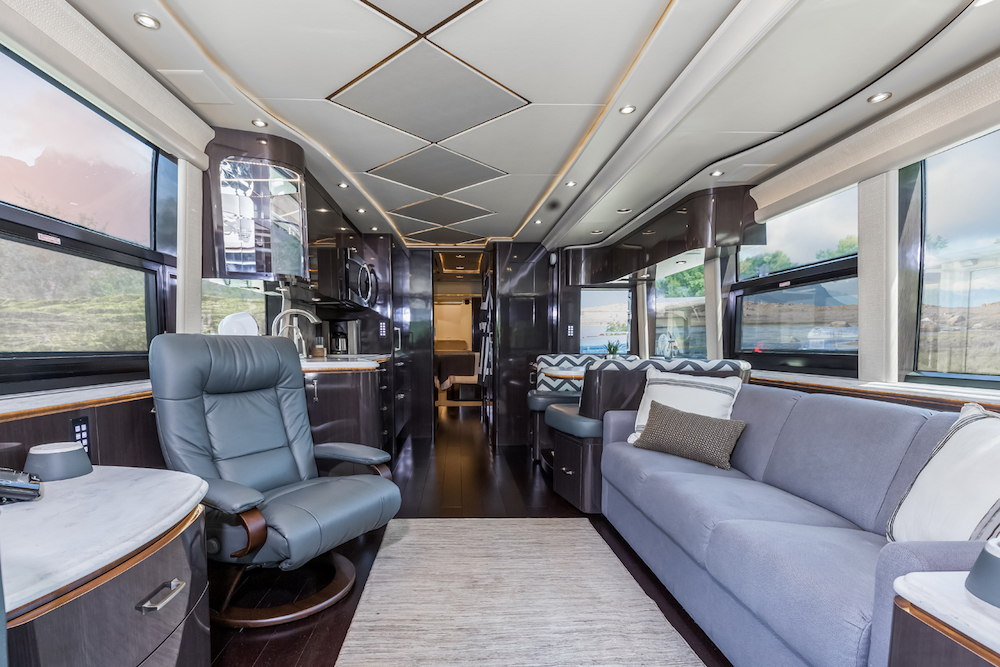 2014 Prevost Marathon X3 For Sale