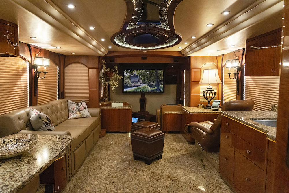 2014 Prevost Millennium H3-45 For Sale