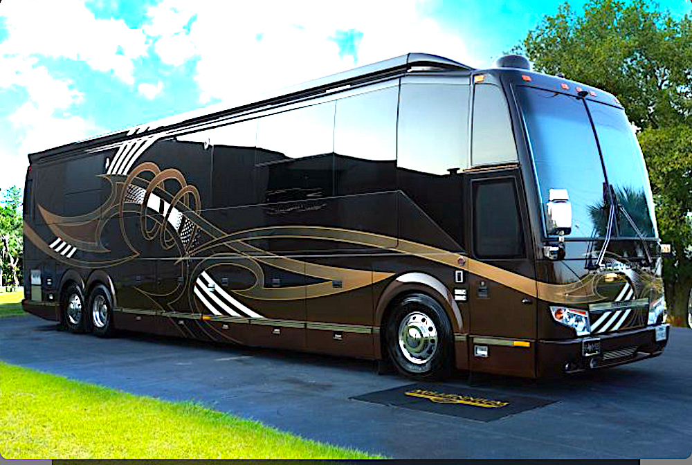 2014 Prevost Millennium H3-45 For Sale