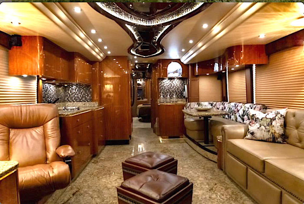 2014 Prevost Millennium H3-45 For Sale