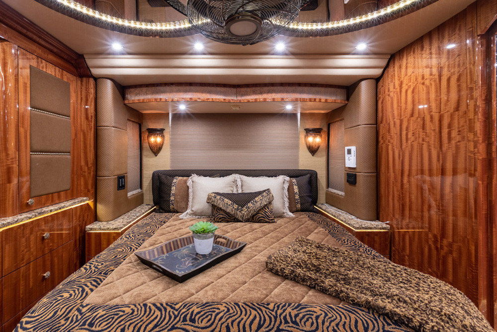 2014 Prevost Millennium H3-45 For Sale