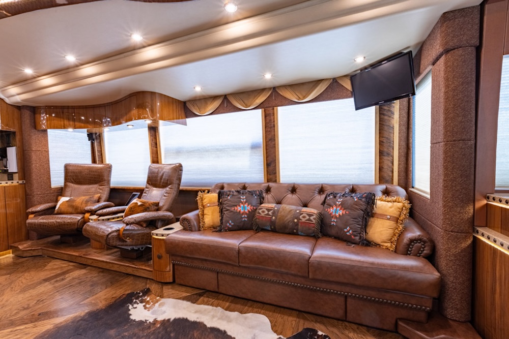 2014 Prevost Millennium  H3-45 For Sale