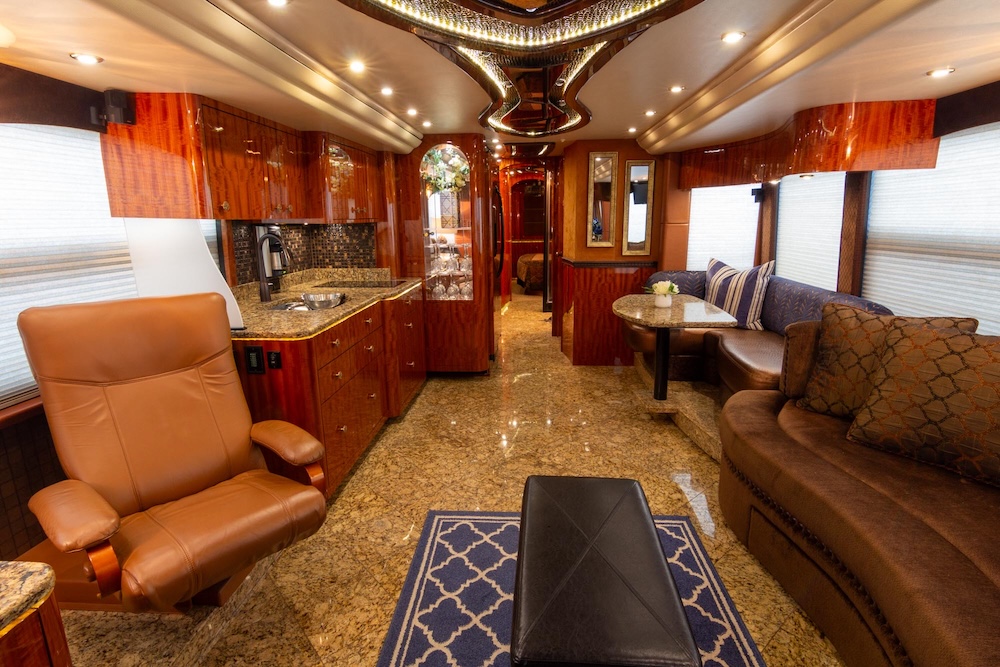 2014 Prevost Millennium H3-45 For Sale