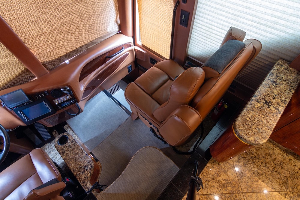 2014 Prevost Millennium H3-45 For Sale