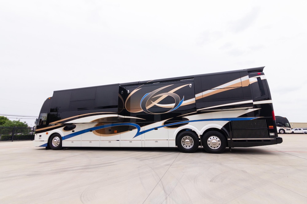 2014 Prevost Millennium H3-45 For Sale