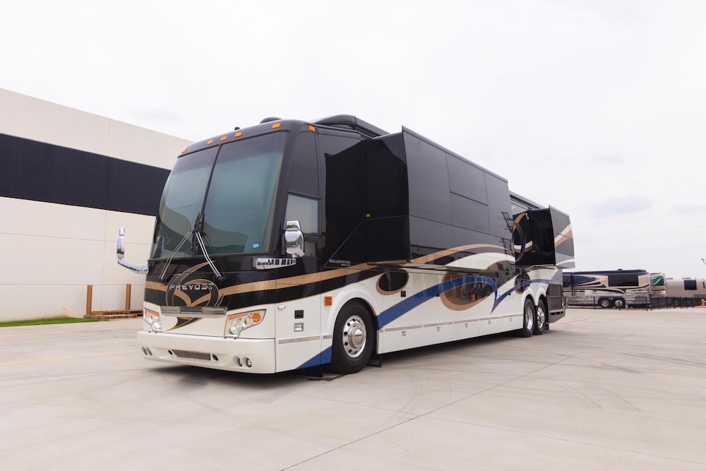 2014 Prevost Millennium H3-45 For Sale