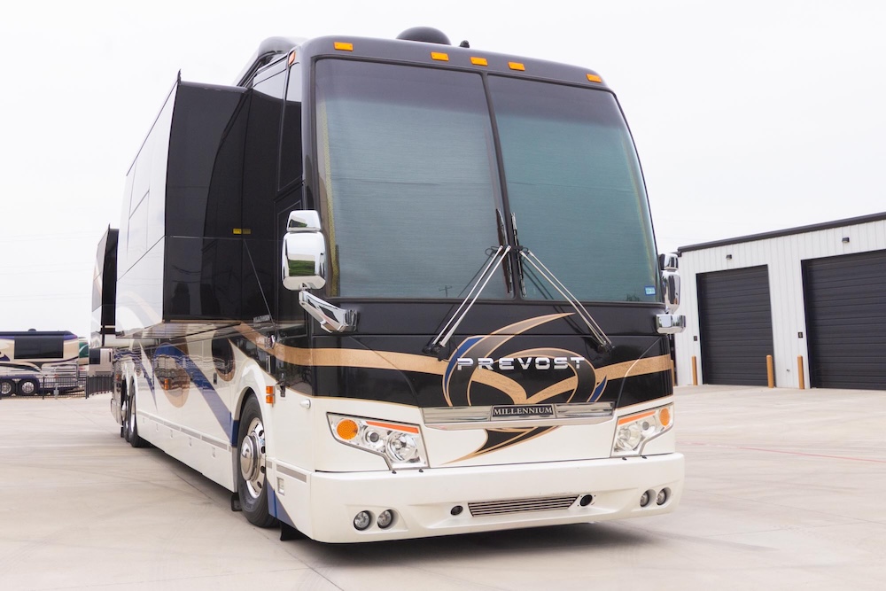 2014 Prevost Millennium H3-45 For Sale