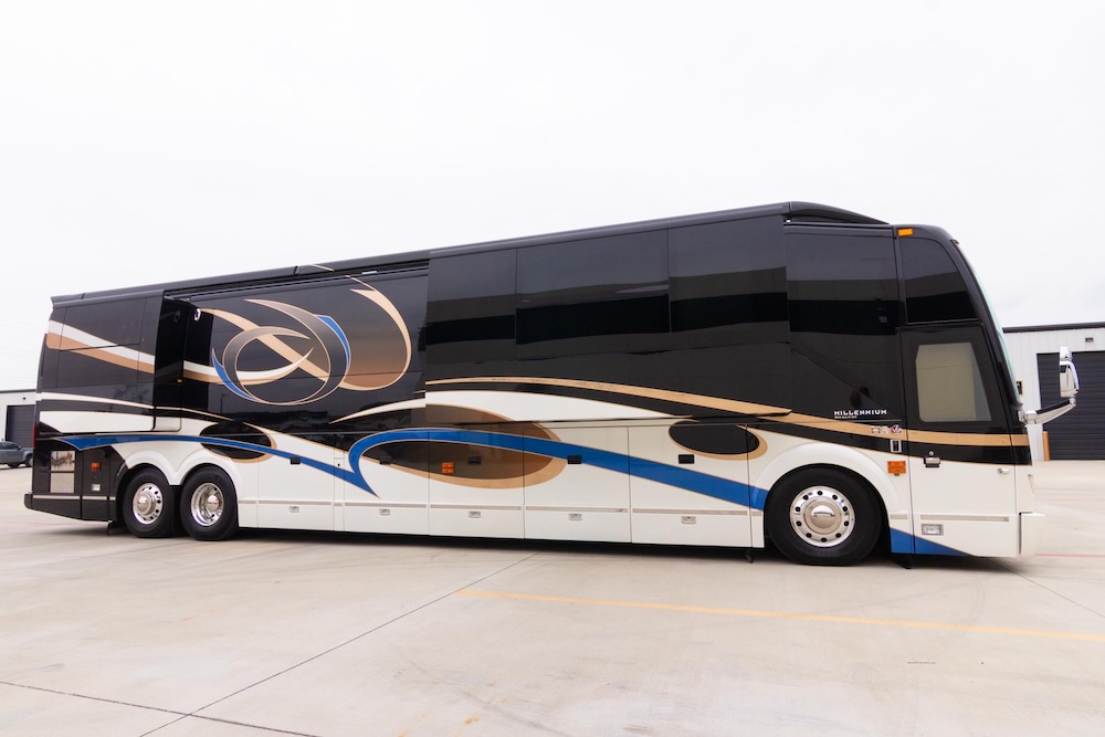 2014 Prevost Millennium H3-45 For Sale