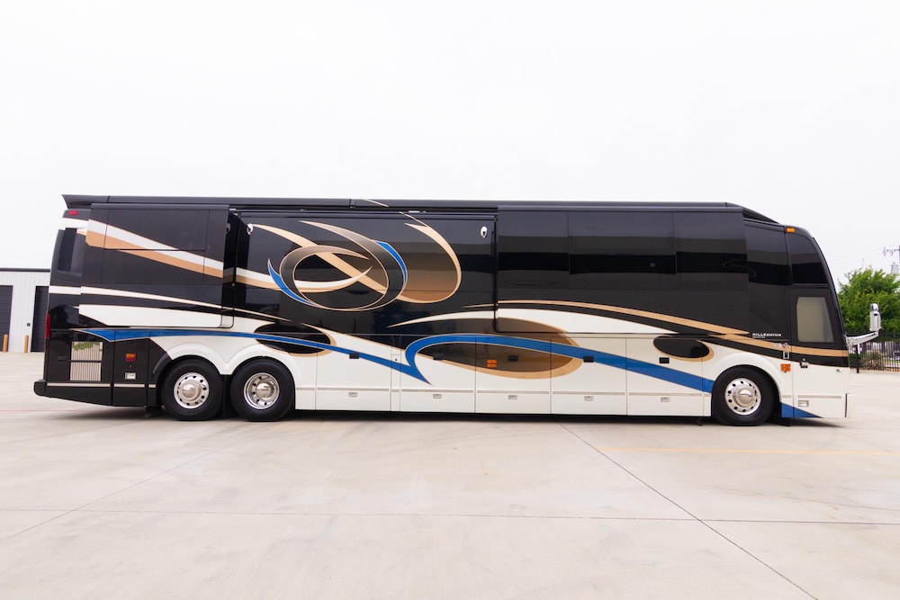 2014 Prevost Millennium H3-45 For Sale