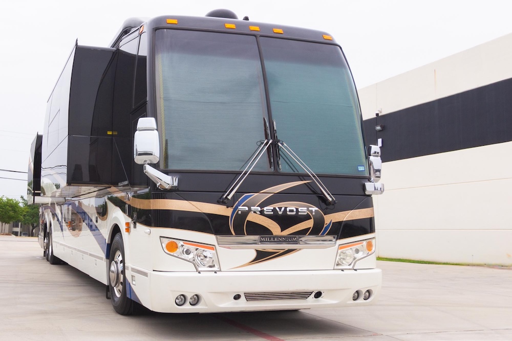 2014 Prevost Millennium H3-45 For Sale