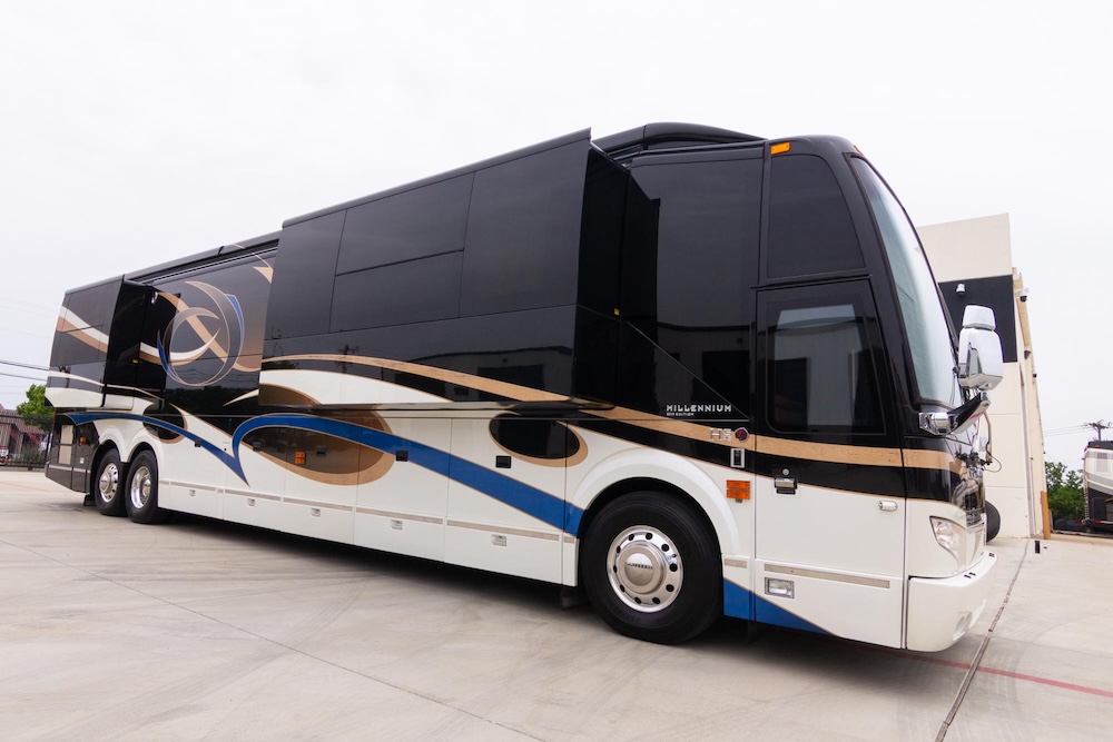 2014 Prevost Millennium H3-45 For Sale