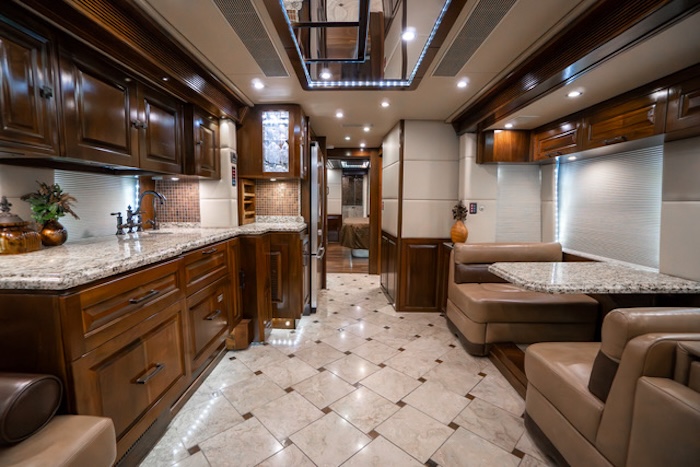 2014 Prevost Outlaw  H3-45 For Sale