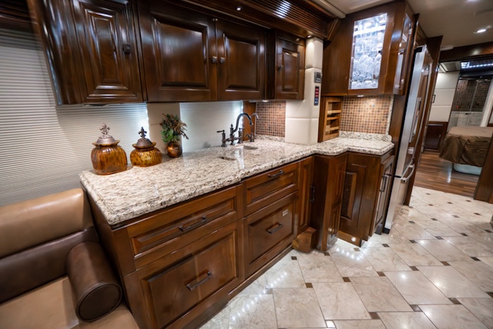 2014 Prevost Outlaw  H3-45 For Sale