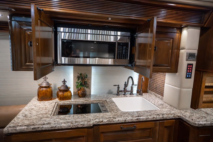 2014 Prevost Outlaw  H3-45 For Sale