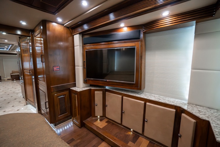 2014 Prevost Outlaw  H3-45 For Sale