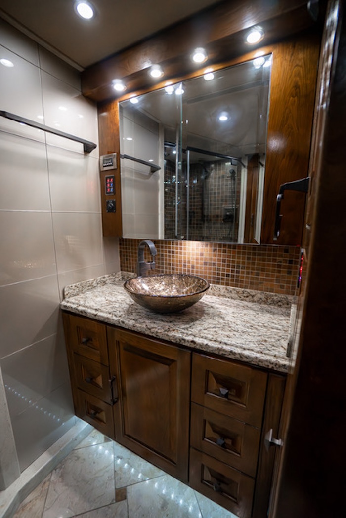 2014 Prevost Outlaw  H3-45 For Sale