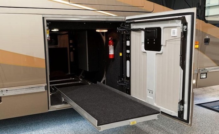 2014 Prevost Outlaw  H3-45 For Sale